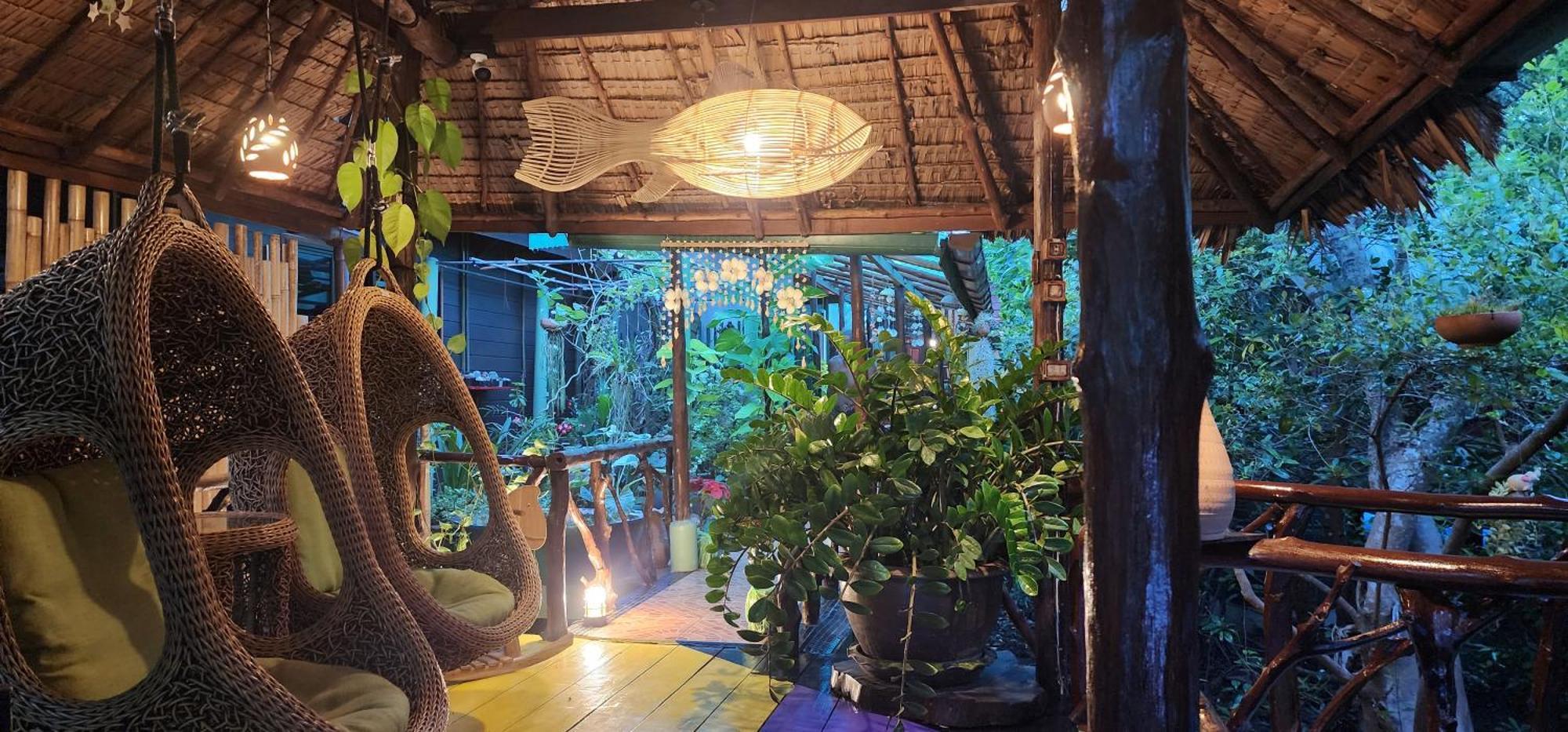 Phang Nga Bay Khanittha Homestay Ban Khiam Exteriör bild