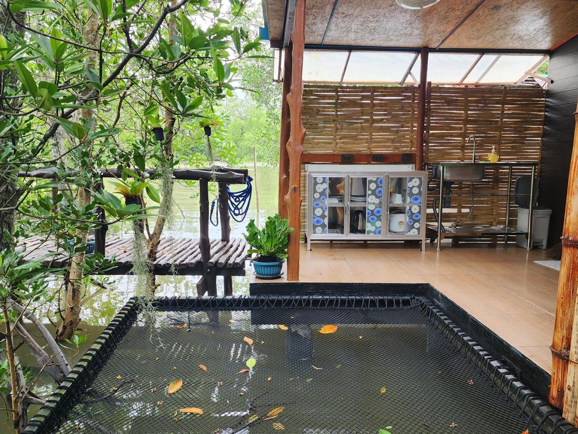 Phang Nga Bay Khanittha Homestay Ban Khiam Rum bild